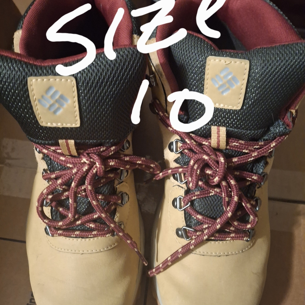 Columbia Tan and Red Hiking Boots